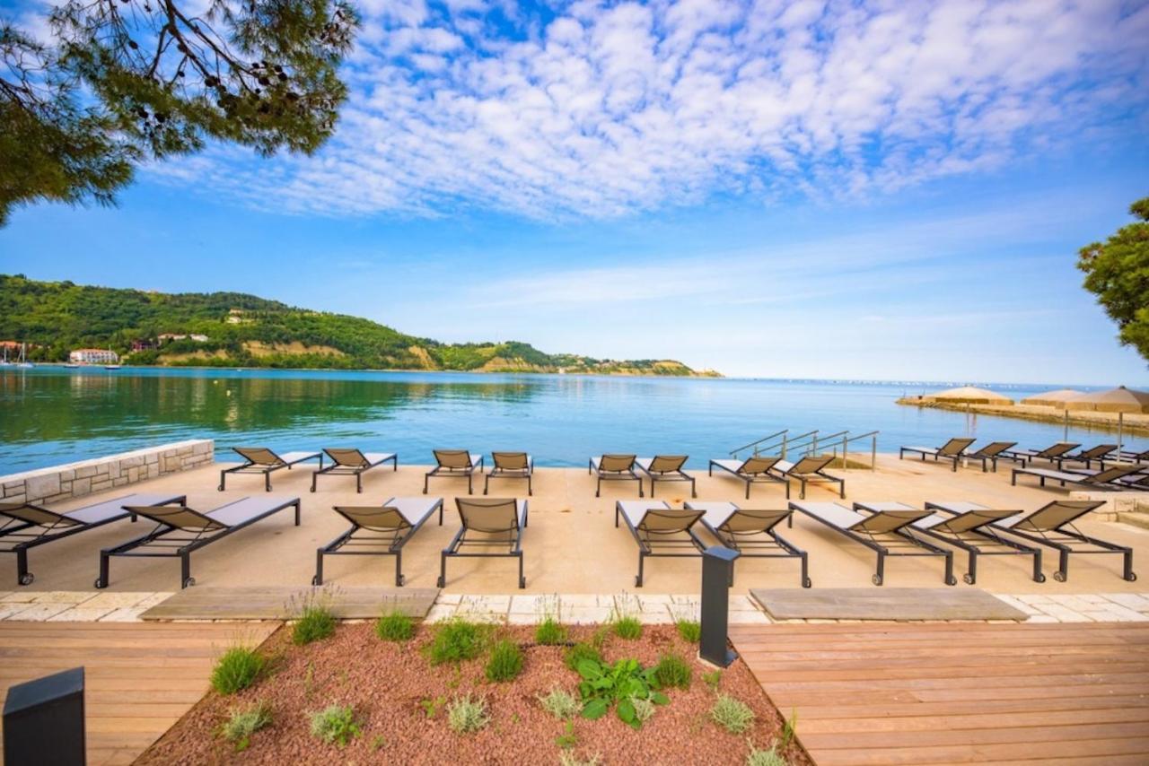 Blue Horizon Apartments Seca Portorose Esterno foto